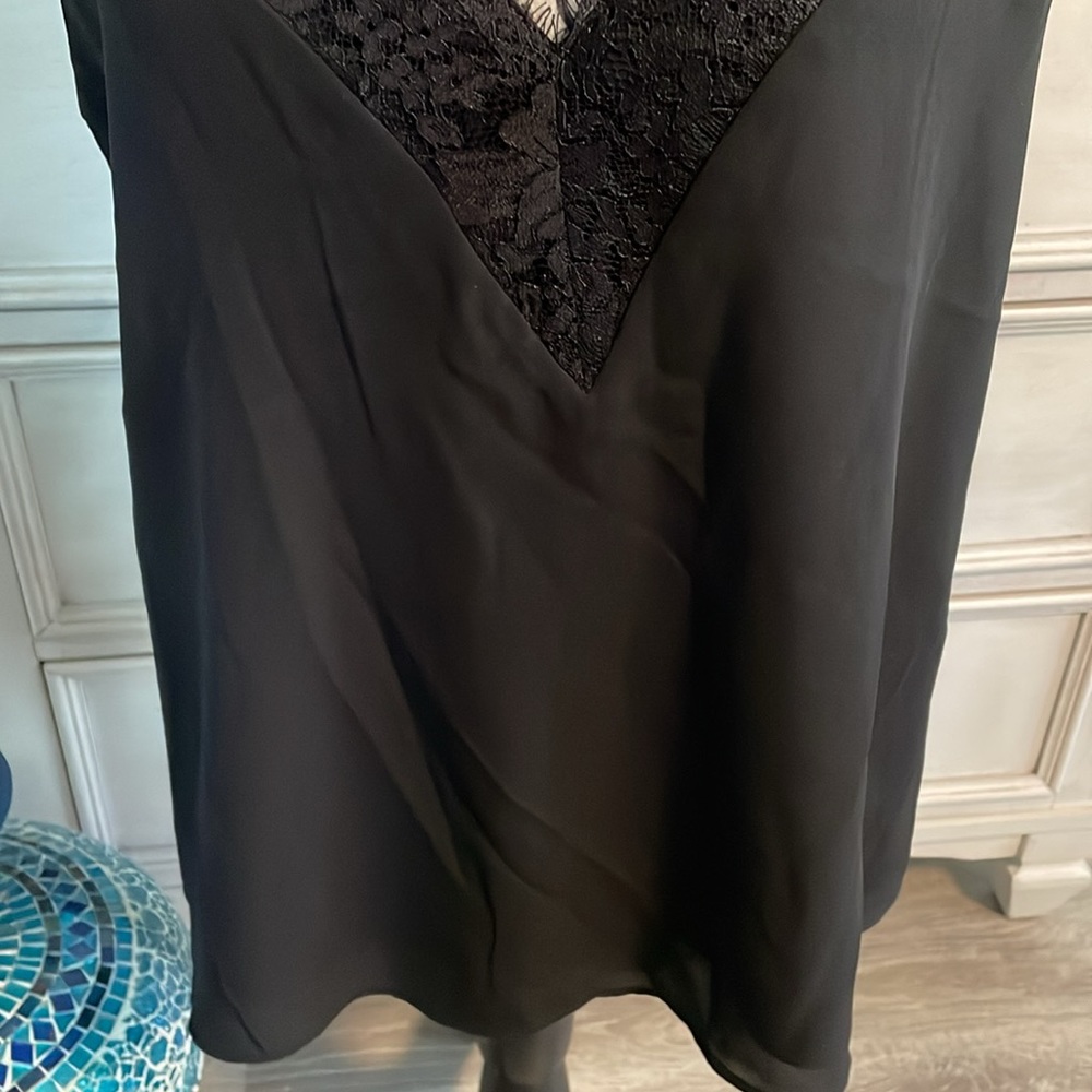 SOCIALITE Cami Top Black w Eyelash Lace Trim-large nwt - Picture 3 of 6
